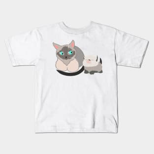 Mother cat and kitten siamese cats Kids T-Shirt